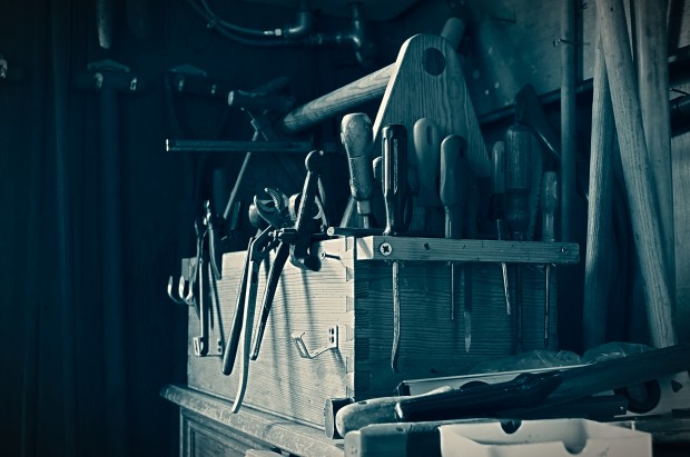 What Every Homeowner's Toolbox Should Contain
