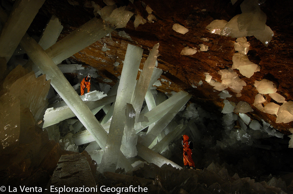 Crystal Cave – Enter Deep Into the Depths of our Planet Earth and See Just Another Nature Wonder