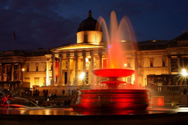 Trafalgar Square – Great Spot to Relax and Watch the World go By