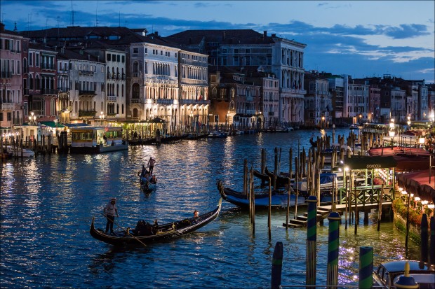 See the Glam of Venice – City on The Water