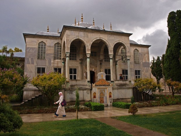 Main Tourist Attraction of Istanbul - Topkapi Palace