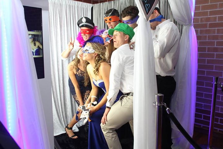 How a Photo Booth can get your guests into the party spirit