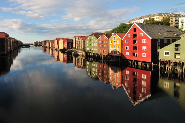 Budget Travel Ideas for Norway, the Land of Midnight Sun