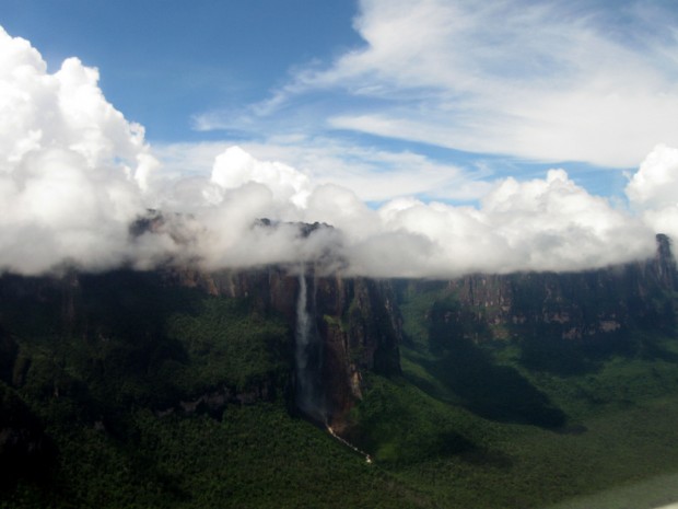 Angel-Falls-6-620x465 Angel Falls – The Highest and Most Beautiful Waterfalls in the World