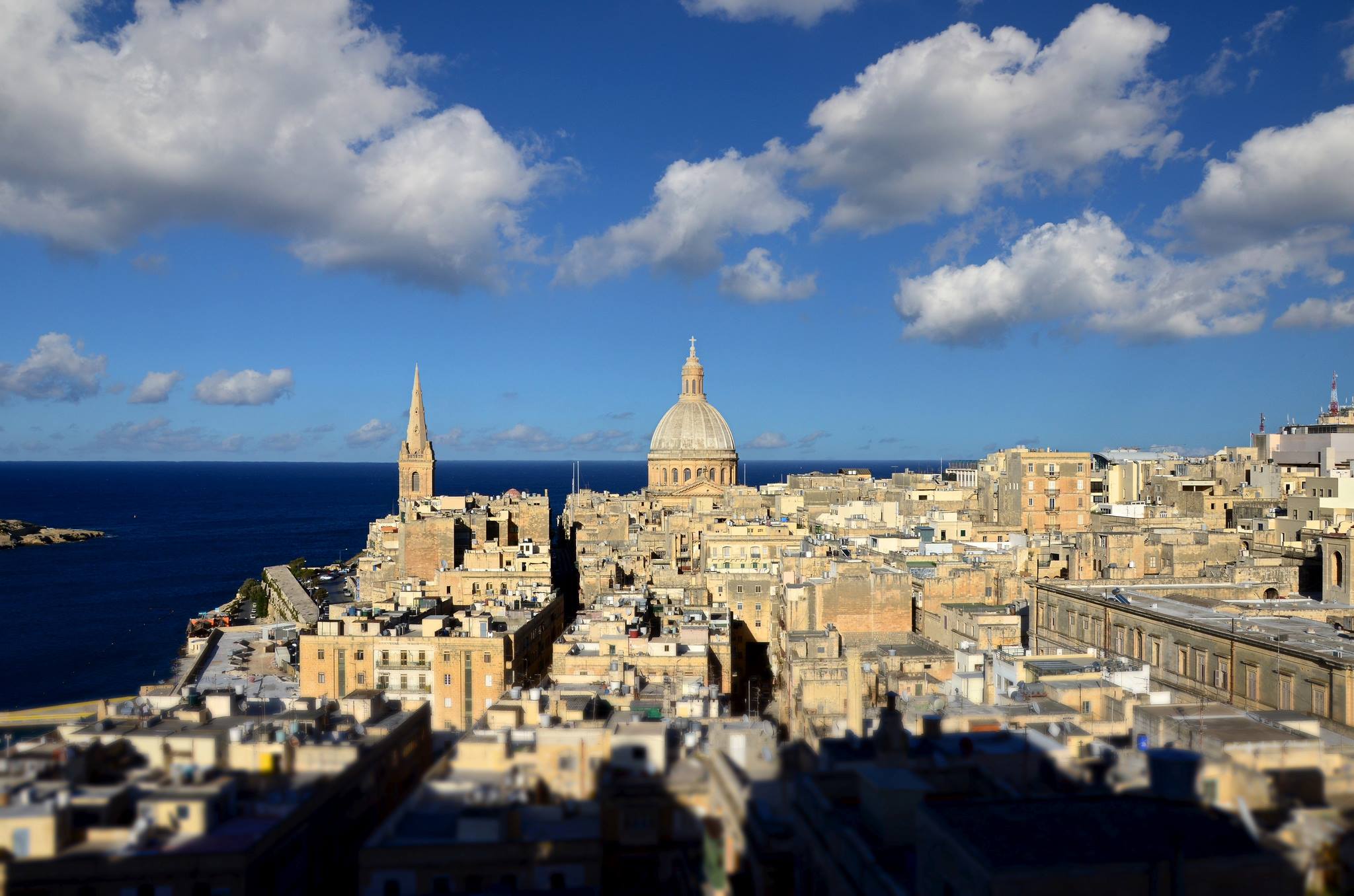 Go to Valletta and Feel its Beauty, Extraordinary and Charm