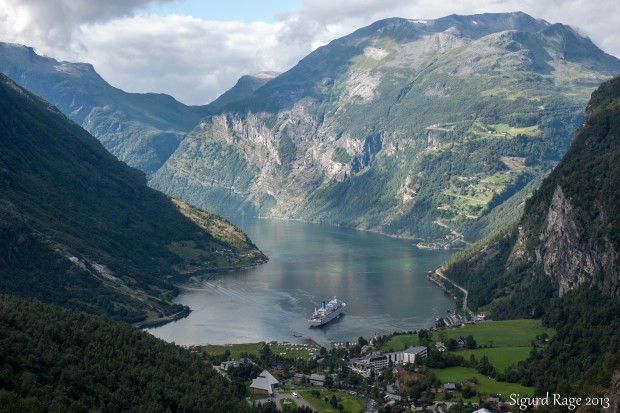 Geiranger Fjord Cruise - An Unforgettable Experience Geiranger Fjord Cruise - An Unforgettable Experience