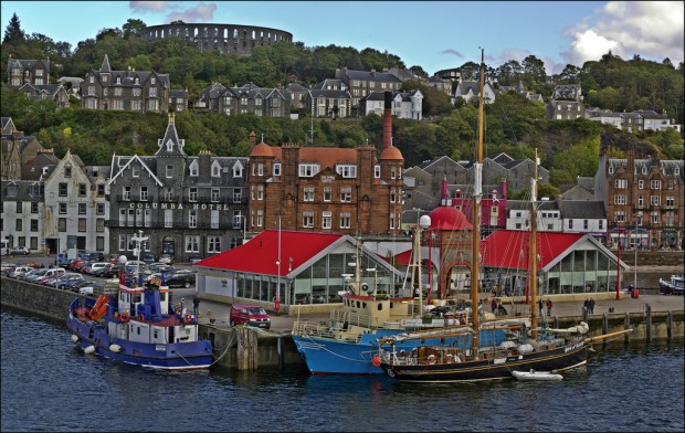 6 UK Coastal Towns and why you Want to Live There 6 UK Coastal Towns and why you Want to Live There