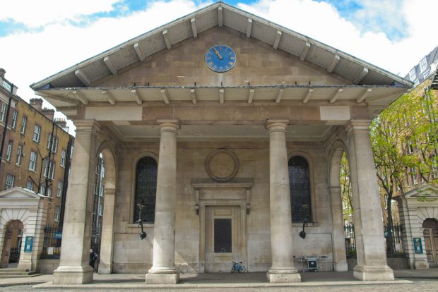 Saint-Paul-church-in-Covent-Garden-620x414 Exploring Covent Garden – The Most Famous District of London