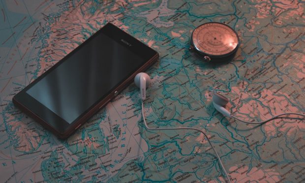 How to Make the Most of Your Smartphone When Travelling