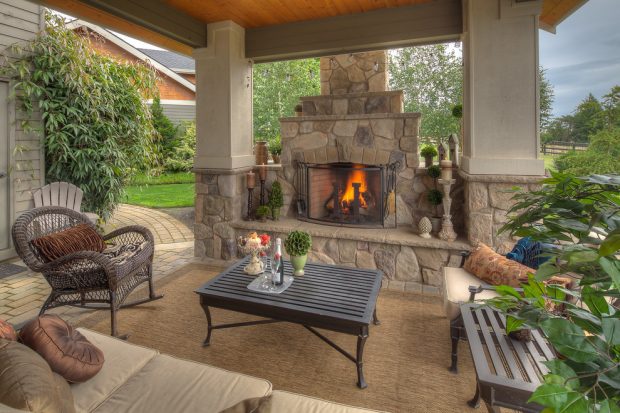 How Outdoor Fireplace Can Add Beauty to Your House
