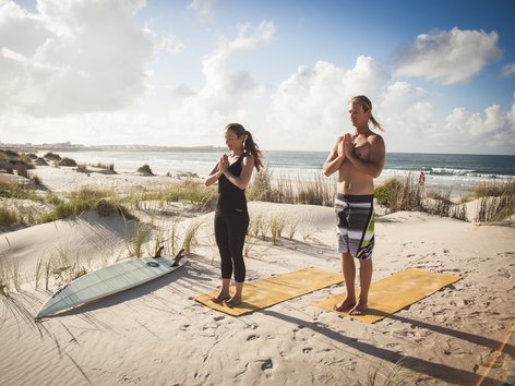 Get the Best of Both Worlds with these 6 Surf & Yoga Camps