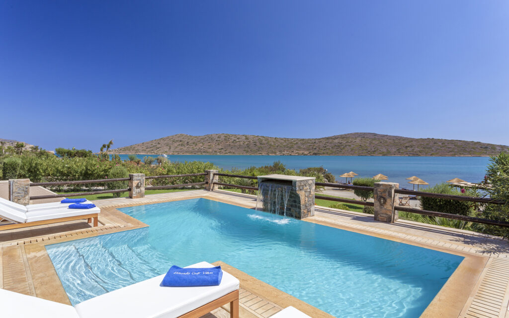 10 LastMinute Special Offers on Luxury Villa Rentals