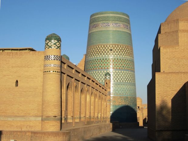 Kalta Minor - Minaret Covered With Ceramic Tiles