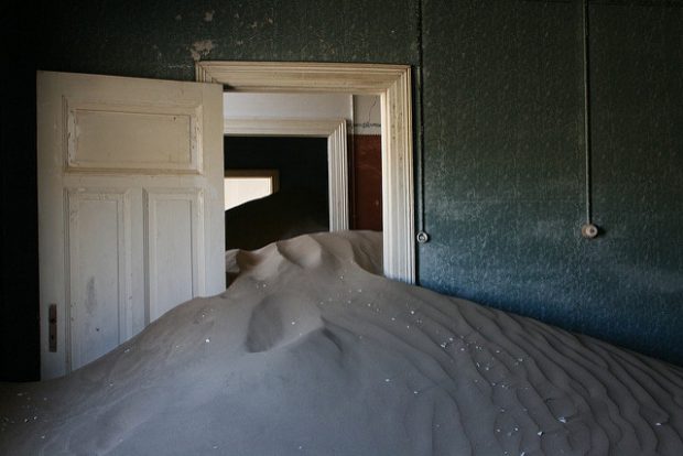 Morbidly Beautiful Place – City Of Kolmanskop Morbidly Beautiful Place – City Of Kolmanskop