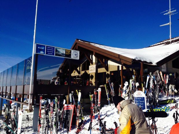 The Best Bars for Après Ski in Avoriaz