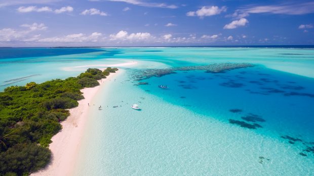 maldives-1993704_1280-620x348 Top 5 Most Relaxing Vacations for 2017