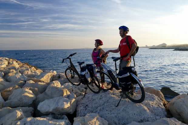 Travelling by bike – A Beginner Guide to Hassle-free Adventure