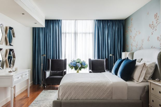 How to Create a Romantic Bedroom in 7 Simple Steps How to Create a Romantic Bedroom in 7 Simple Steps