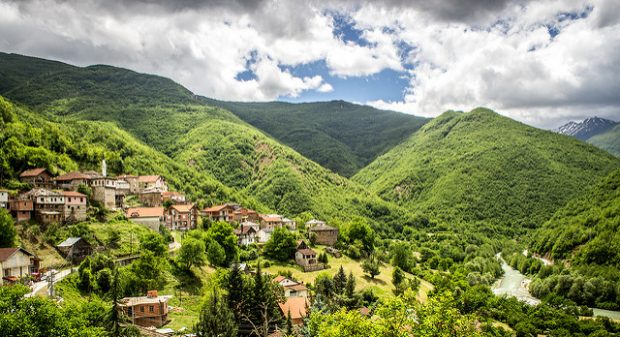 Grab Your Book, Come To Macedonia