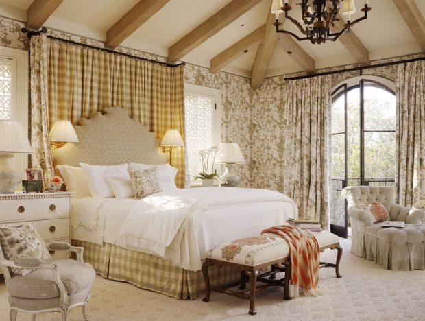 How to Create a Parisian Inspired Bedroom How to Create a Parisian Inspired Bedroom