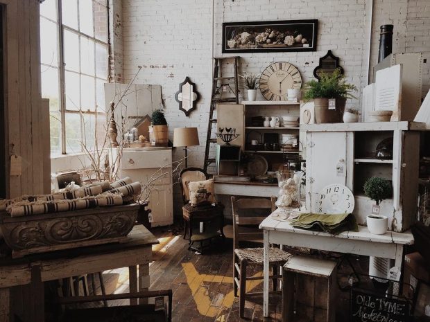 image5-620x465 5 Tips for Decorating on a Budget