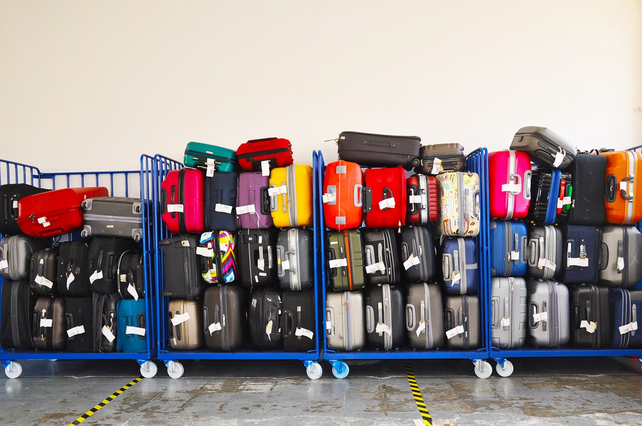 Five Reasons to Use Luggage Shipping