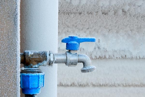 4 Pro Plumbing Tips To Get You Through The Winter