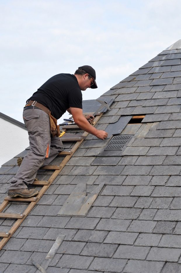 6 Key Roof Repair Safety Tips