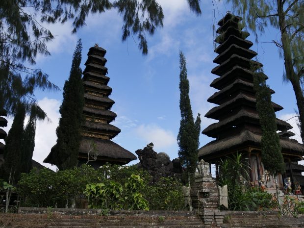 Incomparable Indonesia: 9 Extremely Beautiful Places Worth to See