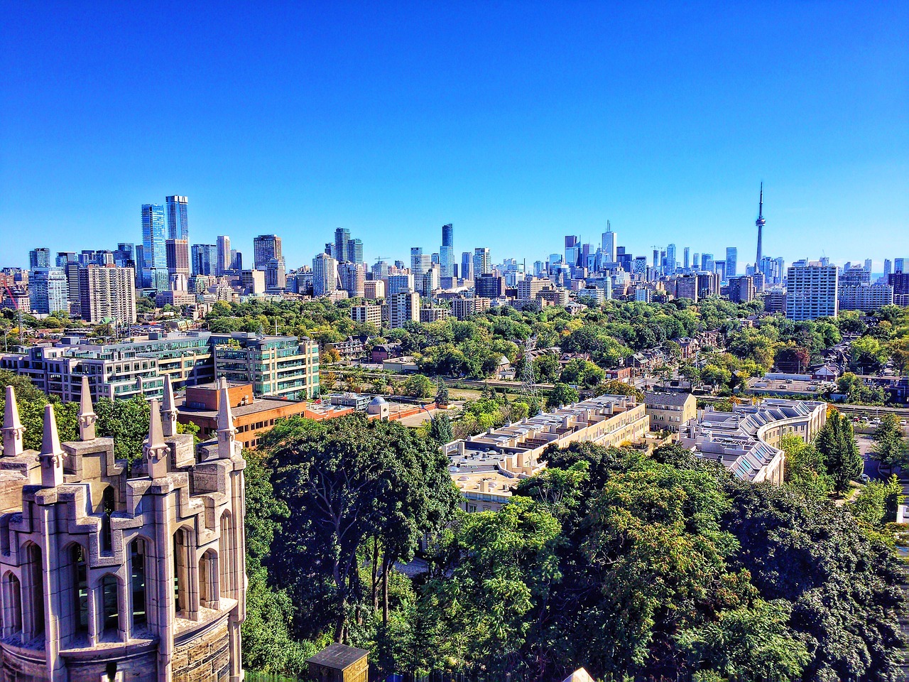 10 Things Most People Don’t Know About Toronto Real Estate