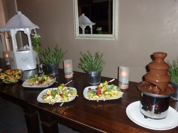 Reasons Why You Should Hire Wedding Buffet Catering Services