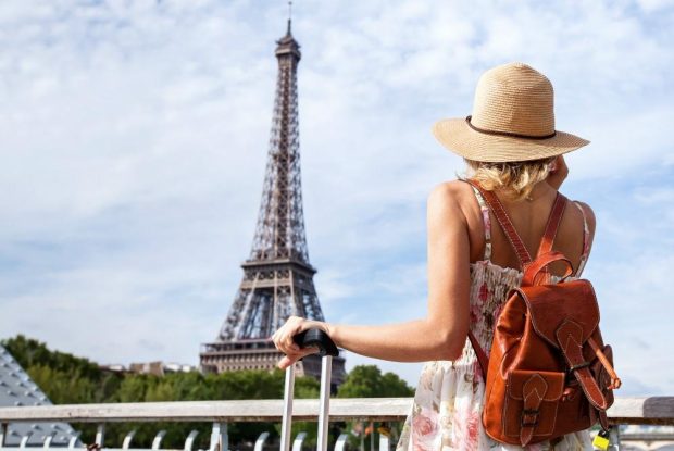8 Things Not To Do In Paris