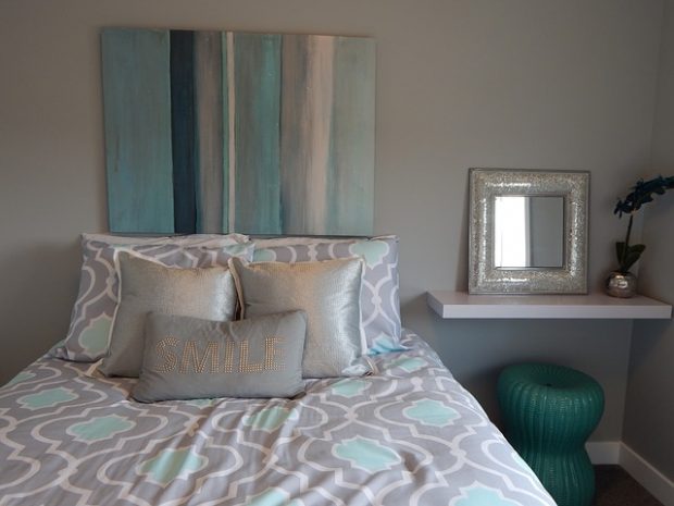 How to Make Your Guest Bedroom Feel Like Home