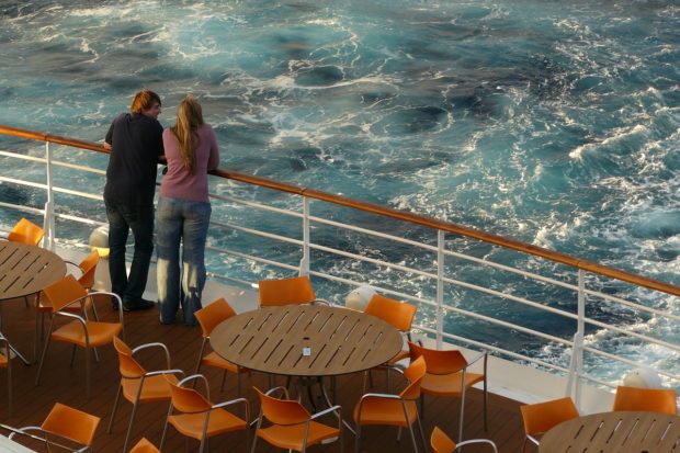How to Book a Last Minute Cruise