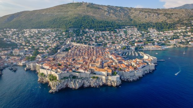Dubrovnik - Explore the Beauty of the World and make your Moment Memorable