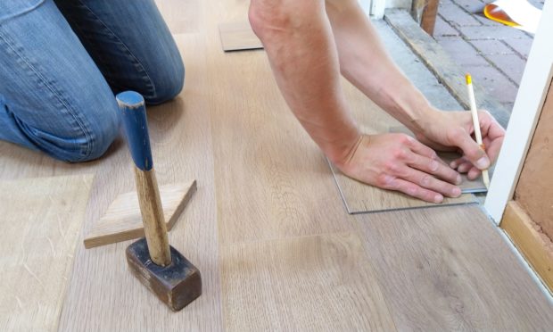These Signs Will Tell You It is Time to Replace Your Floor at Home