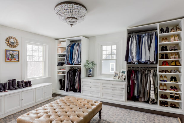 How to come up with a perfect DIY dressing room? How to come up with a perfect DIY dressing room?