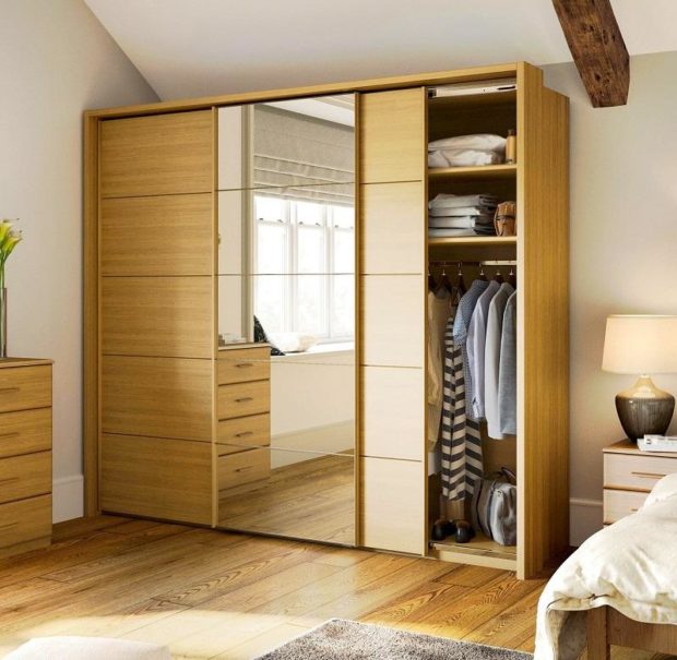 Key Advantages of Installing Custom Wardrobes in Your Bedroom