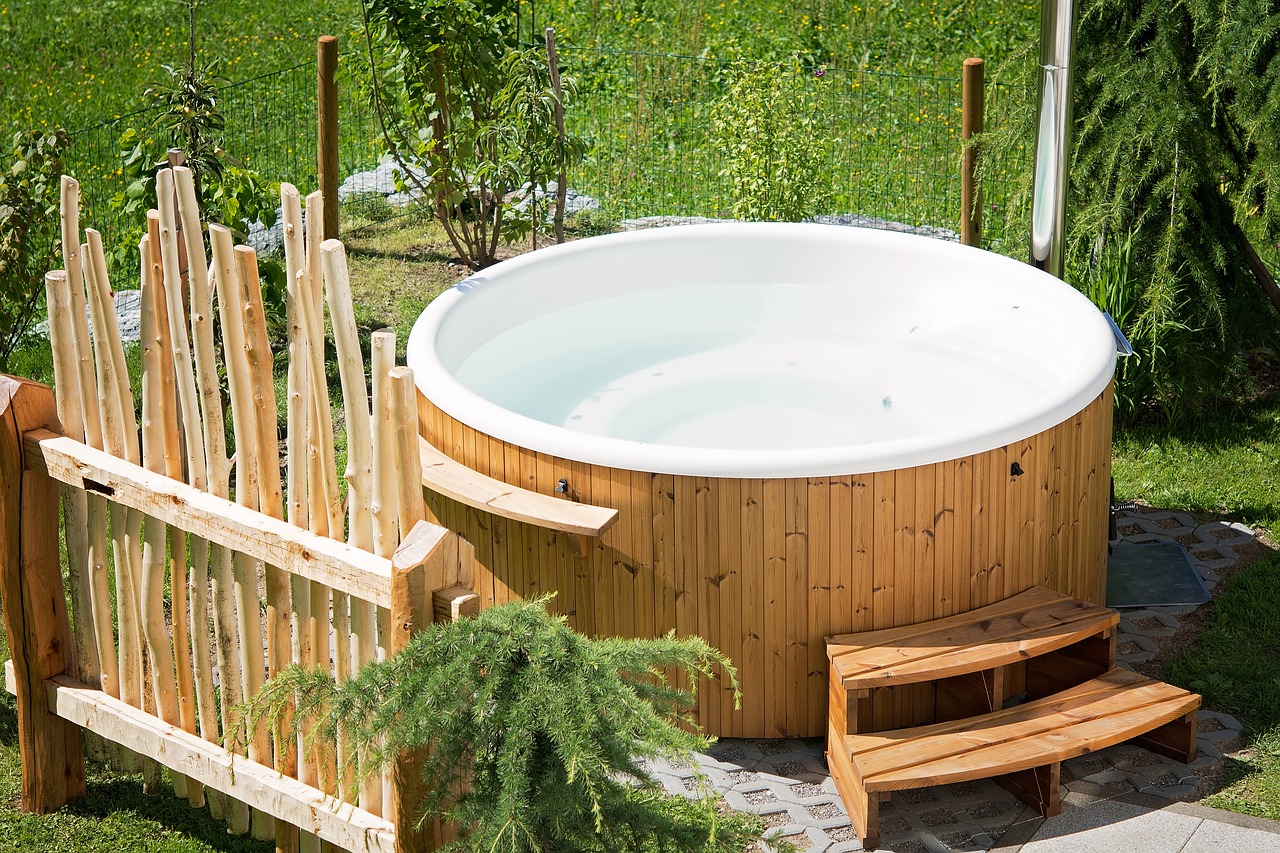Hot Tubs – the Pros and Cons