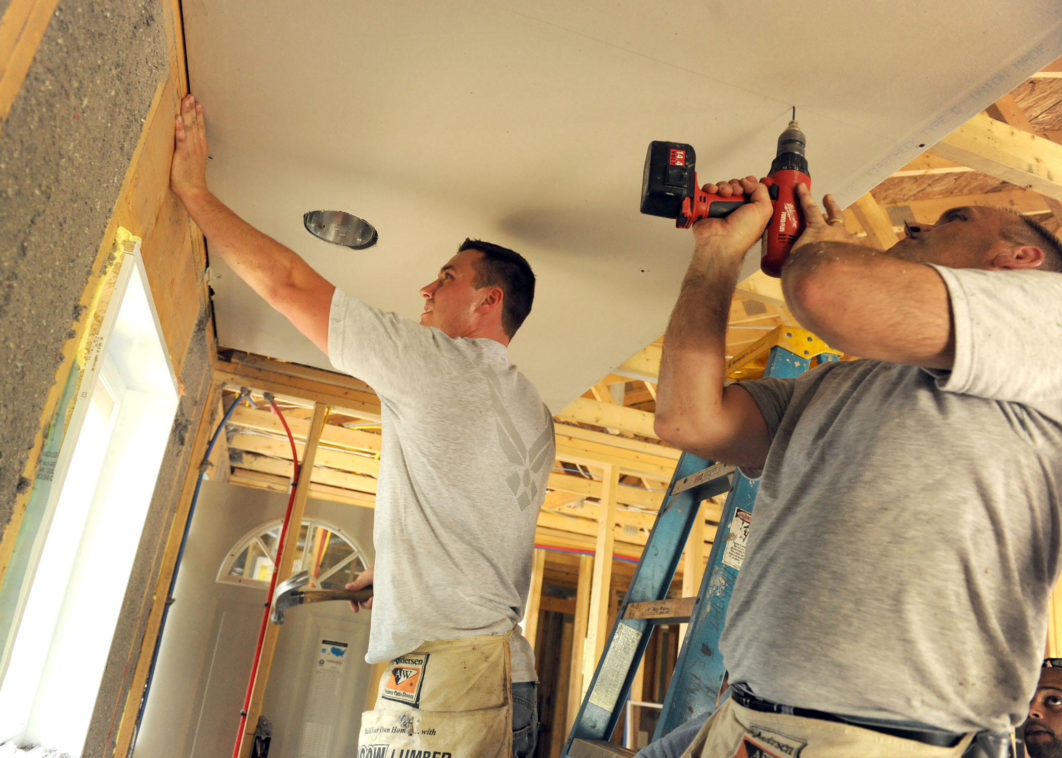 When Should You Call a Handyman?