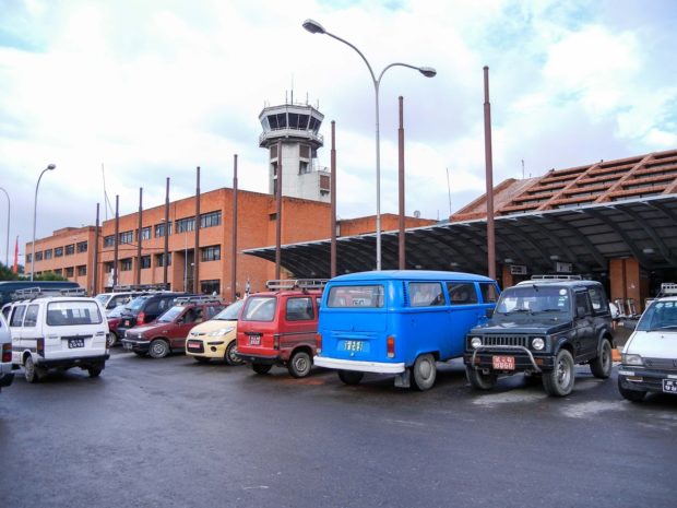 Here Are The Advantages And Disadvantages Of Airport Parking