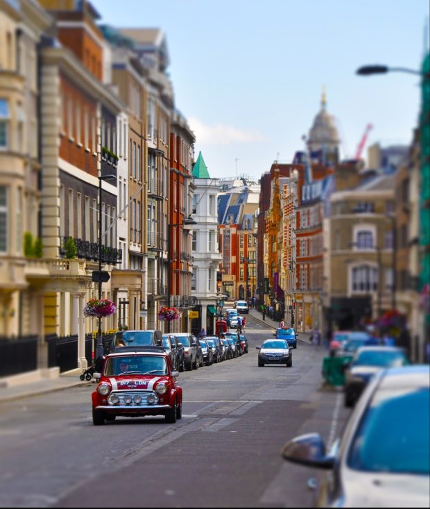 How to Save on Parking in London