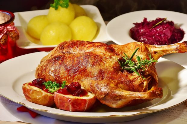 4 Dining Options If You Don’t Want to Cook for Christmas