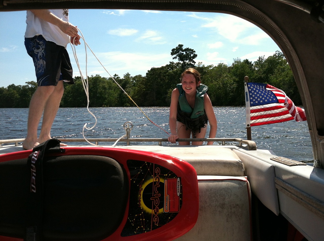 Bon Voyage! 5 Things You Should Prepare Before a Long Boating Trip