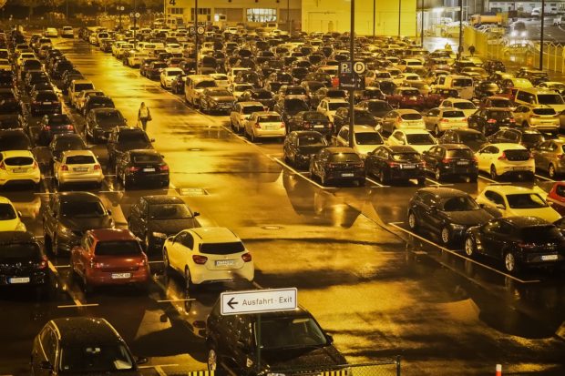 Long Term or Short-Term Airport Parking? Don’t get Confused, just Follow these Tips