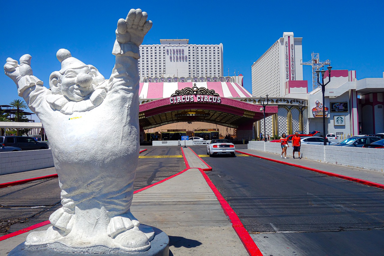 Taking Your Kids to Las Vegas? Here’s 4 Perfect Attractions for Families