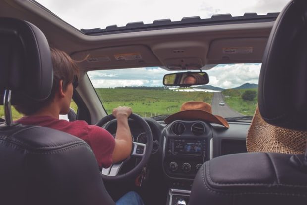 4 Ways to Prepare for Driving Across the Country