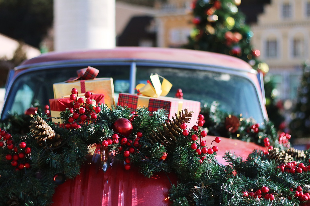 Buying a Car for Christmas? Here’s What You Need to Know
