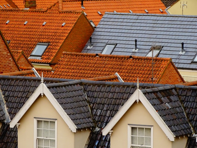 4 Simple Maintenance Tips That Will Preserve Your House’s Roof