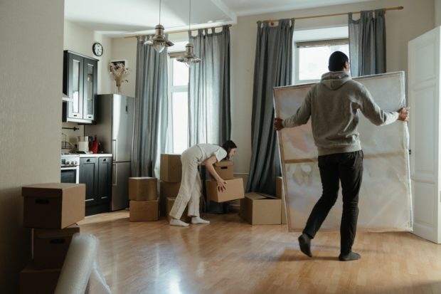 What to Do When You're Moving on a Budget